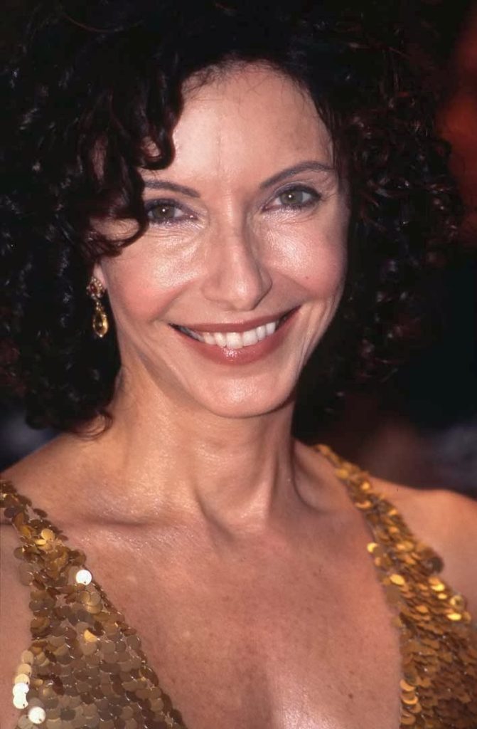 Mary Steenburgen Plastic Surgery Face