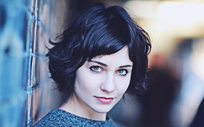 Tuppence Middleton Cosmetic Surgery Face
