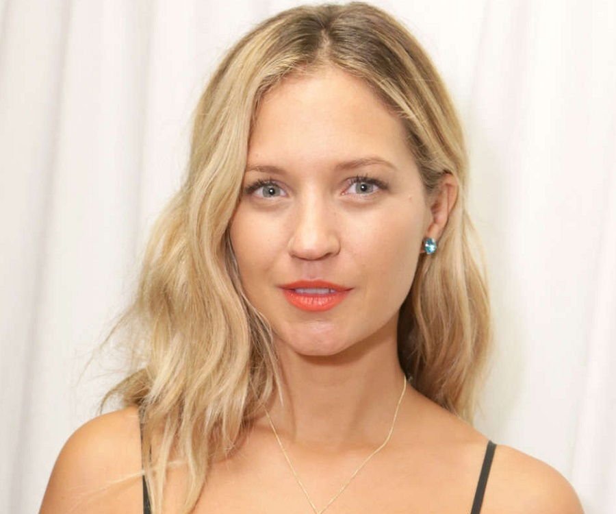 Vanessa Ray Plastic Surgery Face