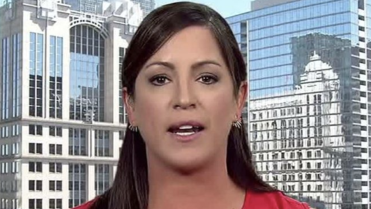 Who Is Sarah Spain?Sarah was born in Cleveland but raised in Lake Forest, I...