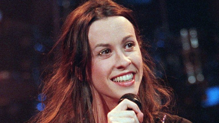 Alanis Morissette Cosmetic Surgery