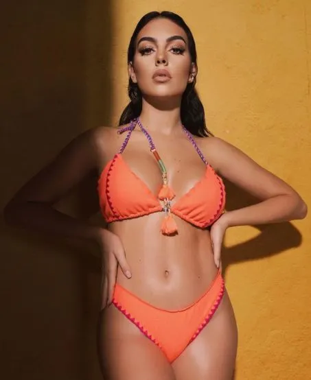 Georgina Rodríguez Plastic Surgery Body