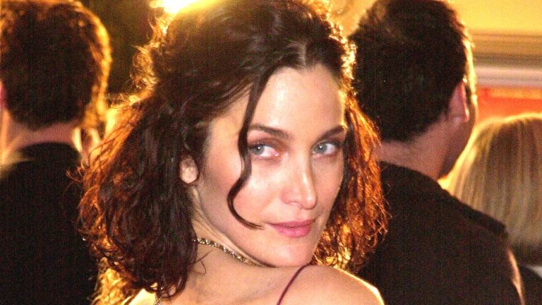 Carrie-Anne Moss Plastic Surgery Procedures