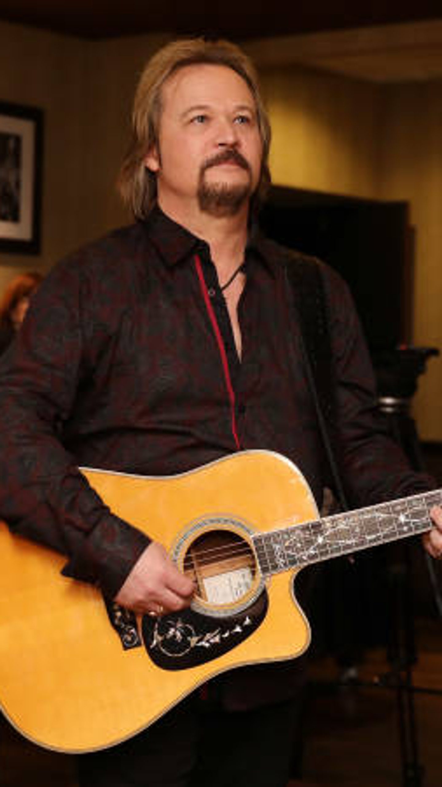 Travis Tritt and Plastic Surgery Speculation