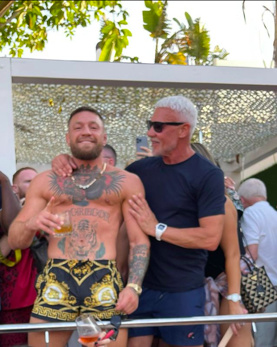 Wayne Lineker: Plastic Surgery Discussions